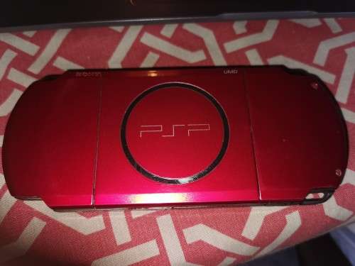 PSP 3000 with 32gb Memory Pro Stick Duo