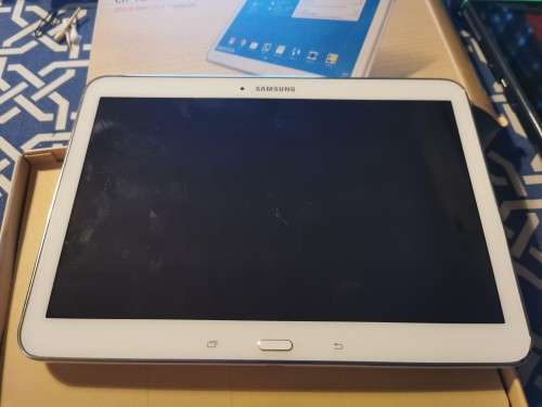 Samsung Galaxy Tab 4 - Wifi and Cellular