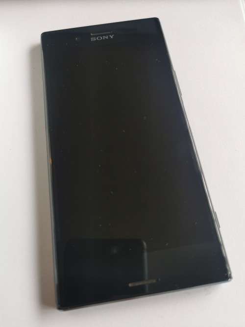 Sony XZ Premium with premium cover - excellent condition