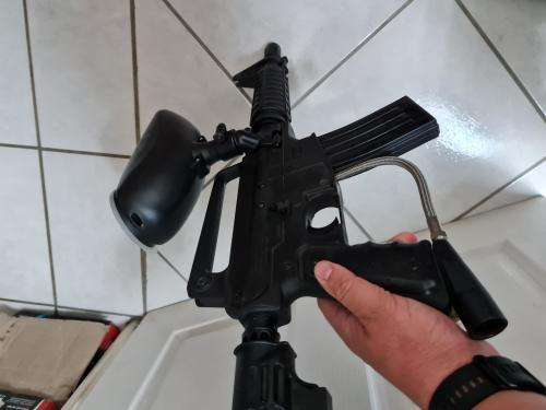 TPN - Bravo One - Paintball gun - extendable stock - needs seals serviced