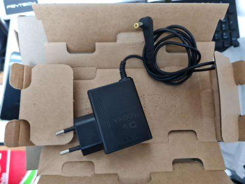 PSP Street - Brand new with charger (Generic Packaging not original packaging)