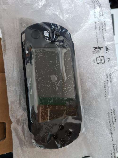 PSP Street - Brand new with charger (Generic Packaging not original packaging)