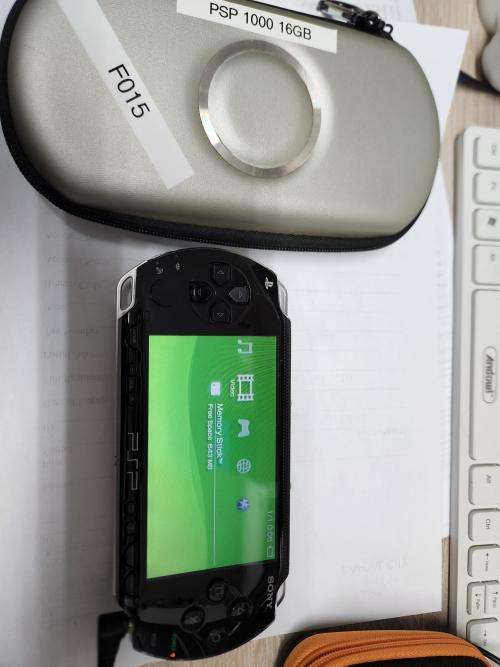 PSP 1000 - 16gb Memory Card