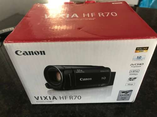 Canon 16GB VIXIA HF R70 Full HD Camcorder  BRAND  NEW  IN BOX * INTERNAL 16 GB MEMORY & 32 GB SD