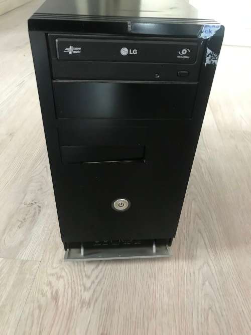 GIGABYTE  FSB1066*GENUINE INTEL *CPU 2140 @1.6OGHZ*2 GB RAM*500 GB HDD*WINDOWS 10 PRO 64-BIT