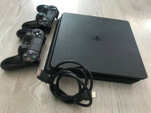 SONY PLAYSTATION 4 SLIM*CHU-2016B*500 GB HDD*2 WIRELESS SONY CONTROLLERS*USB CABLE*HDMI CABLE