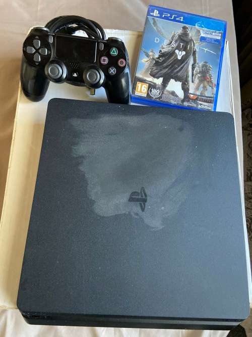 BOXED SONY PLAYSTATION 4 SLIM*500 GB HDD*1 GAME(DESTIN)*1 REMOT CONTROL*HDMI*POWER CABLE*USB CABLE