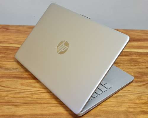 HP Laptop PC 15-dw3000*15.6`*CORE i5-1135G7*8 GB RAM*256 GBSS+1TB HDD*INTEL IRIS GRAPHICS .11TH GEN