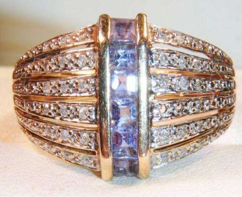 ***MONEY-BACK GUARANTEE***9CT YELLOW GOLD SQUARE TANZANITE & DIAMOND DECO RING
