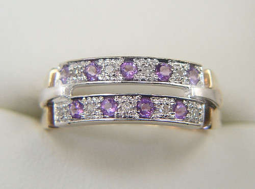 BEAUTIFUL AMETHYST AND DIAMOND DRESS RING 9CT GOLD