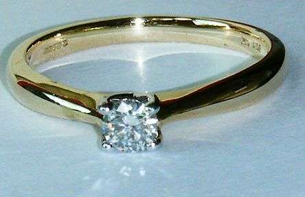 UK HALLMARKED 9CT GOLD .20 CARAT SOLITAIRE DIAMOND ENGAGEMENT RING SIZE K