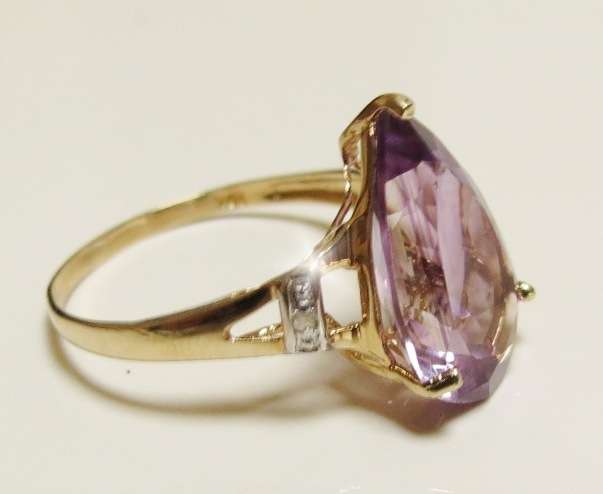 SOLID 10CT GOLD AMETHYST RING SIZE 7