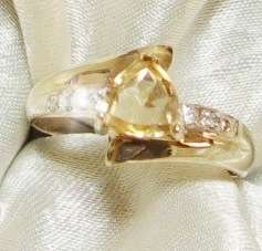 SOLID 10CT GOLD CITRINE AND DIAMOND RING SIZE 6
