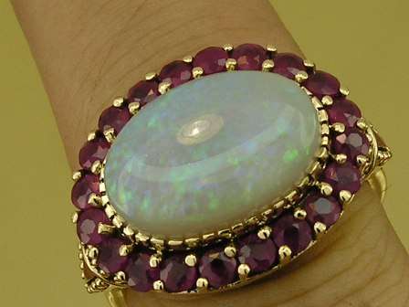 Gorgeous Genuine 9ct Solid Gold LARGE Natural OPAL & RUBY Cluster Ring