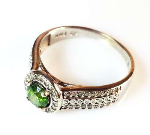 **IN STOCK!!**IGL CERTIFICATE FOR DIAMOND** Green Diamond .73ct engagement ring