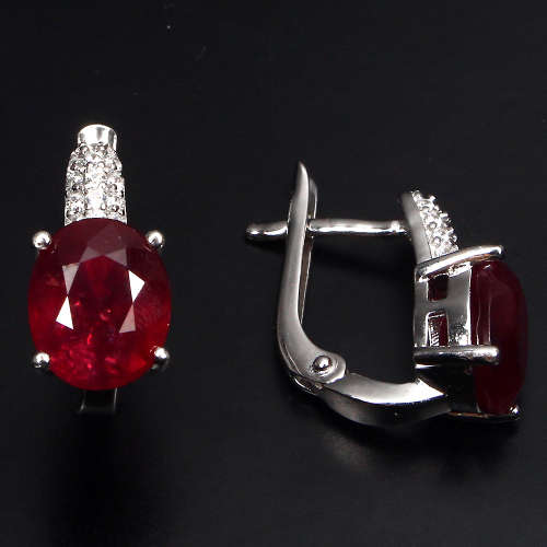 ***IN STOCK*** Oval Cut 10x8mm Top Blood Red Ruby White 925 Sterling Silver Earrings