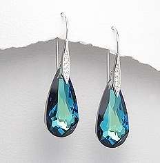 "IN STOCK!!"  Sterling silver swarovski stones earrings
