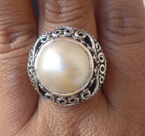 ***IN STOCK!!*** 925 Sterling Silver Balinese Handcrafted Ring White Mabe Pearl Size 8