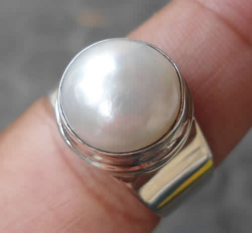 ***IN STOCK!!*** 925 Sterling Silver Bali Handcrafted Ring Round Mabe Pearl Size 8