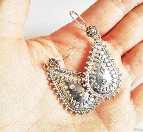***IN STOCK*** 11.8 GRAM SOLID 925 STERLING SILVER EARRINGS HANDMADE IN MUSCAT, OMAN.