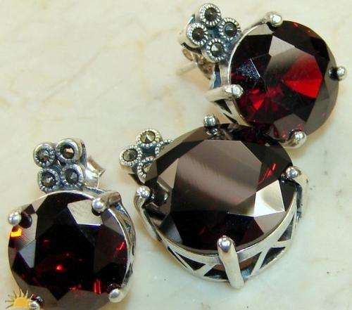 **R3 450** 15.5 GRAM!! CLASSY CHERRY QUARTZ & 925 SILVER set JEWELRY