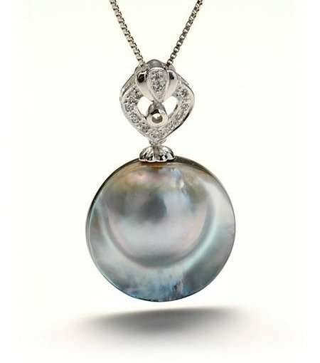 **R3 600** GORGEOUS!!! Blue gray Mabe pearl pendant AND chain made in 925 solid sterling silver