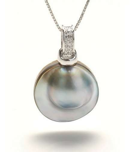 **R3 600** LAST ONE!!! GORGEOUS!!! Blue gray Mabe pearl pendant made in 925 solid sterling silver