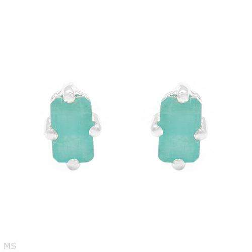 ***R1 250*** Stud Earrings With 0.90ctw Genuine Emeralds Made of 925 Sterling silver
