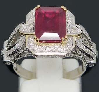 ***R48 000*** 4.70Ct Solid 14kt Gold Diamond Blood Red Ruby Ring