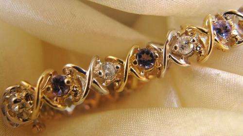 ***R55 000!*** 3.25CT DIAMOND AND TANZANITE 14CT GOLD TENNIS BRACELET!!