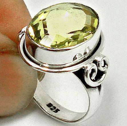 ***R1 700*** LEMON TOPAZ 925 STERLING SILVER RING