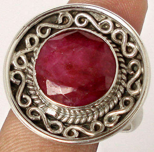 ***R2 500*** size 9 1/2 8cttw RED RUBY ROUND 925 STERLING SILVER SOLITAIRE ARTISAN RING