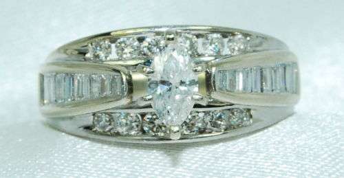 ***R48 000***1.00c Marquise Diamond14k White Gold Designer Ring SI-G