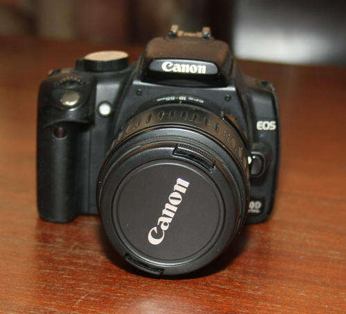 Canon EOS 350D SLR Camera