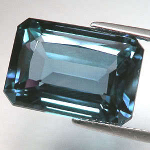 22.20Cts. RUSSIAN CZOCHRALSKI ALEXANDRITE GEM