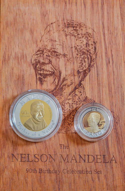 Mandela 90th Birthday Celebration Set (2008 Bi-metal Proof + Commemorative Medallion)