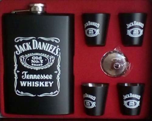 Jack Daniels Stainless Steel Flask Set