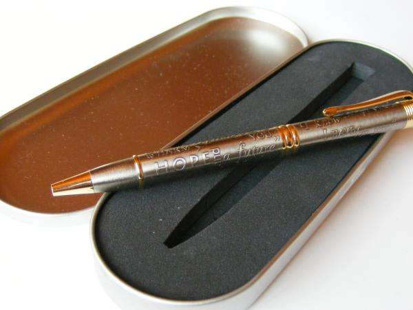 Christian Gift pen in tin - Jeremiah 29 : 11 - Embossed - ENG.