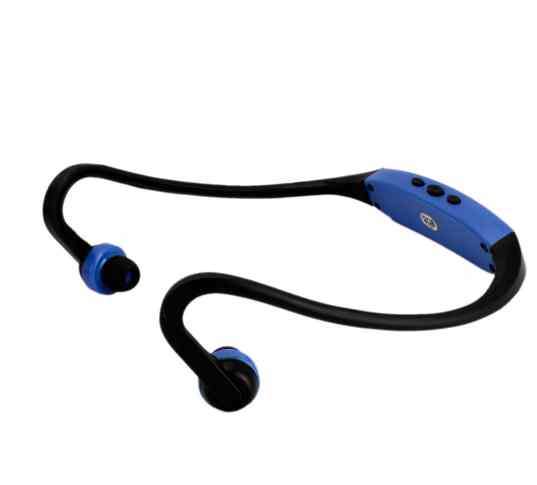Sport MP3 player - USB regargeable batt. - micro SD card slot - included 4Gig micro SD card