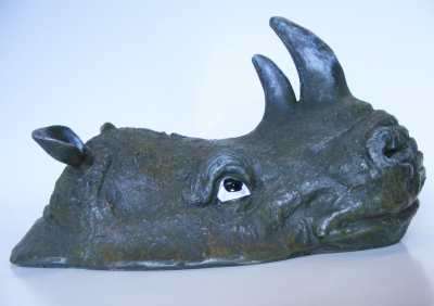 floating rhino head for your pond # 690010