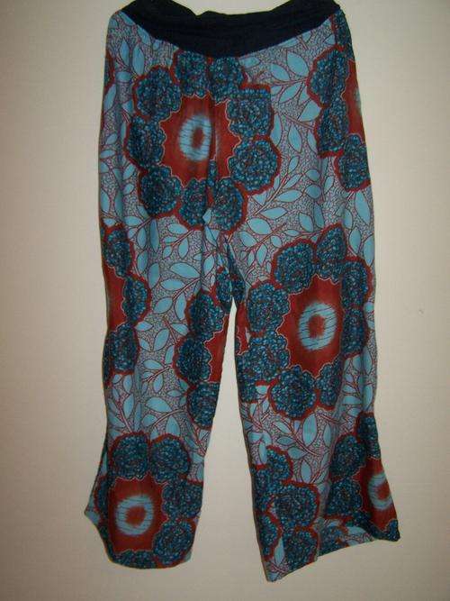 Funky wide legged pants with roll top (size xl)