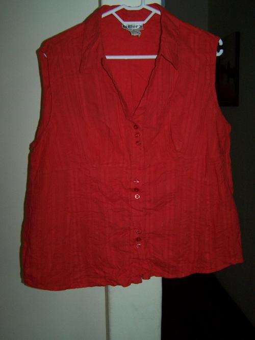 Red sleeveless shirt (Size Xl-XXL)