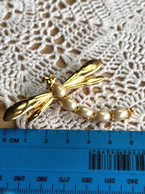 VINTAGE DRAGONFLY BROOCH