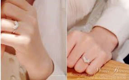 rhinestone heart ring