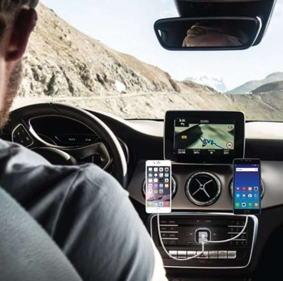 Olesson Car Charger with 3-in-1 Charging Cable