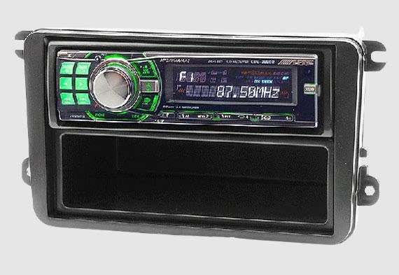 VW Golf 5, 6, Polo, Jetta, Passat, Amarok, Caravelle, Caddy, Tiguan Double Din Trimplate with Pocket