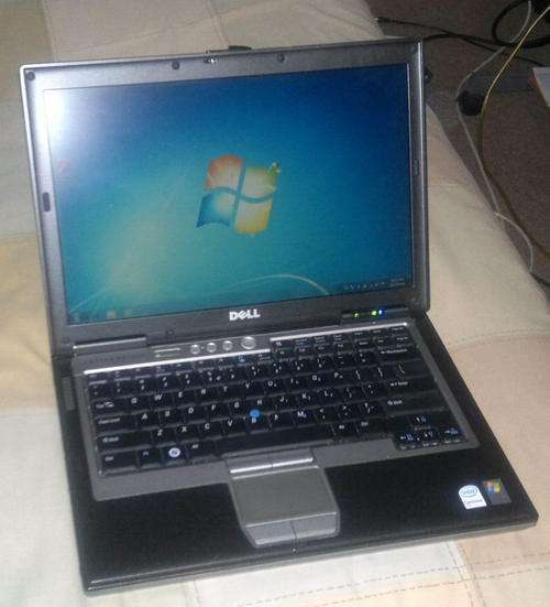 #24 HOUR R1 AUCTION# Dell Latitude D630 Laptop - EXCELLENT CONDITION!!!