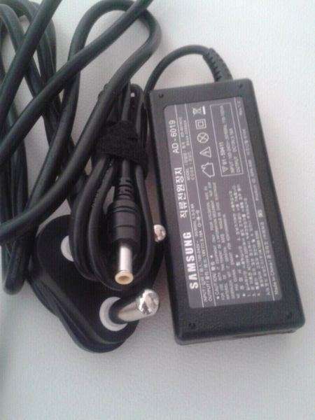 NEW Samsung laptop charger