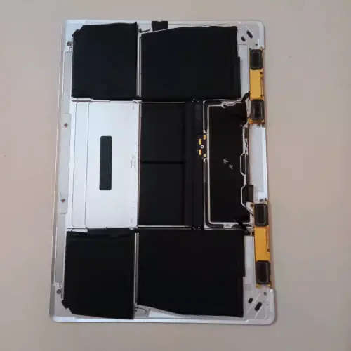 MacBook Pro A1534 battery / bottom cover / speakers