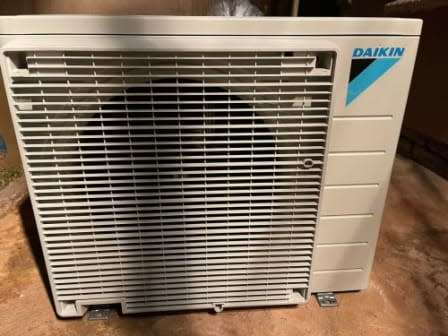 Daikin 9000 btu Inverter Midwall Split Aircon Model RXB35C5V1B9 New Outdoor Unit only